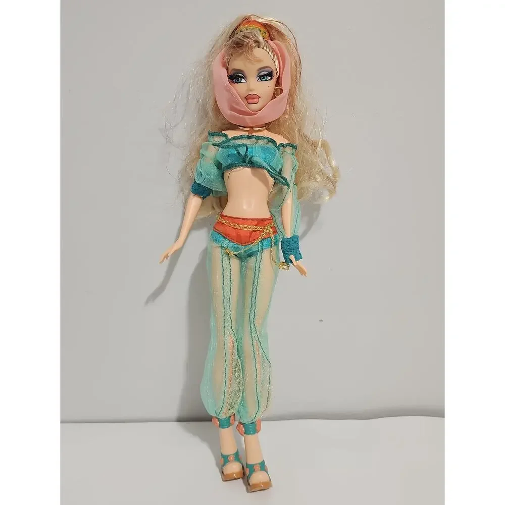 My Scene Masquerade Madness Delancey Dream Genie Mattel 2004Barbie Rare